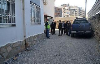 Başkan Günel, hizmet ve yatırımları yerinde inceliyor