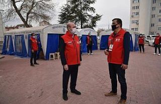 Başkan Pekyatırmacı yardım faaliyetlerini inceledi
