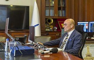 Başkan Soyer Birinci Uluslararası Çevrimiçi Forumu’nda...