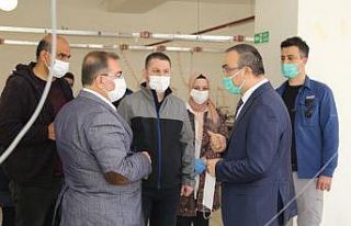 Belediye maske üretmeye başladı