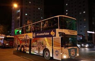 Belediyeden vatandaşlara hem temizlik hem konser