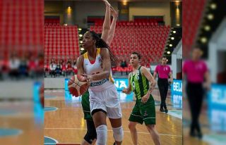 Bellona Kayseri’nin sayı makinesi Kennedy Burke