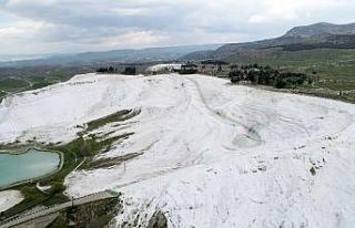 ’Beyaz Cennet’ Pamukkale bakın nasıl oluşmuş?