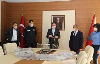BİLSEM’den Emniyet Müdürlüğüne 300 adet yüz...