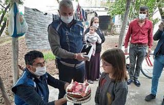 Bismil Belediyesinden kız çocuğuna doğum günü...