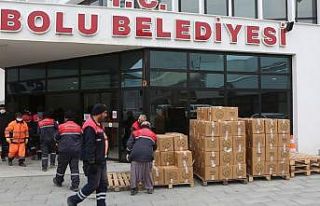 Bolu Belediyesi’nden 4 bin 750 aileye gıda yardımı