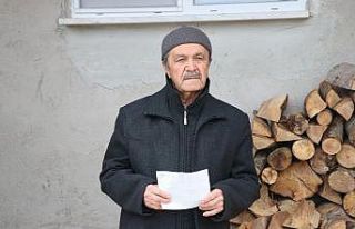 Bolu’da, arabasını ve deposunu satan yaşlı adam...