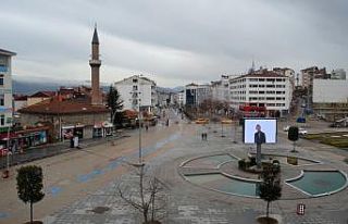 Bolu’da iki cadde yayalara kapatıldı