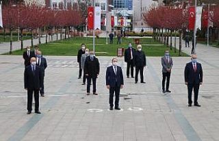 Bolu’da korona virüs önlemli 23 Nisan programı...