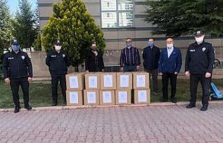 Bolu’da, öğretmenler, polisler için yüz siperliği...