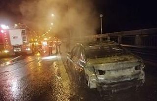Bolu’da, yanan araç küle döndü
