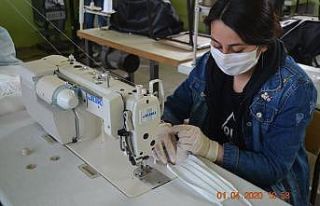 Bozdoğan’da günde 300 maske üretiliyor