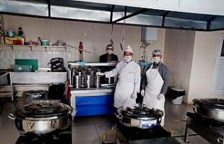 Bulanık’ta 110 kişiye her gün sıcak yemek