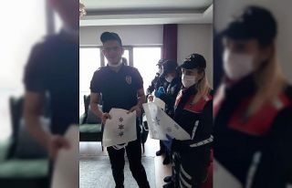 Bursa’da otizmli gence polislerden sürpriz doğum...