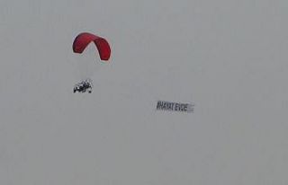 Bursa’da paramotorla uçan bir kişi havadan ’Hayat...