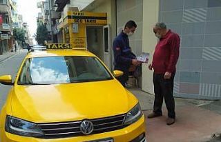 Büyükşehir belediyesi taksi şoförlerine maske...