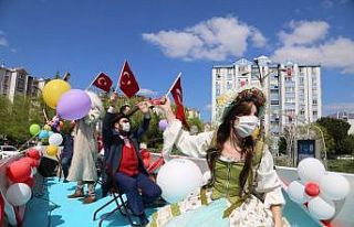 Büyükşehir Şehir Tiyatroları çocuklara bayram...