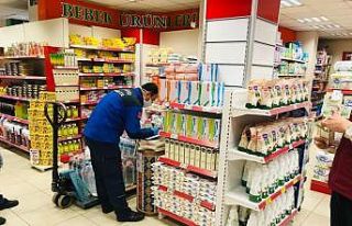 Büyükşehir zabıtasından marketlere denetim