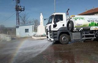 Cadde ve sokak dezenfeksiyon çalışmaları aralıksız...