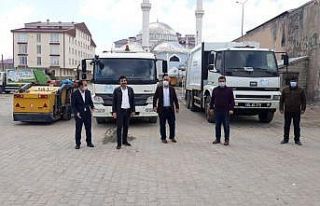 Çaldıran Belediyesi atıl durumdaki üç aracı...