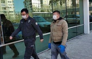 Çalıştığı iş yerinde patronlarını bıçakladı