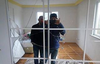 Çalmadılar, kırdılar döktüler