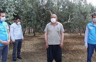 Cami imamının çağrısına din görevlileri koştu