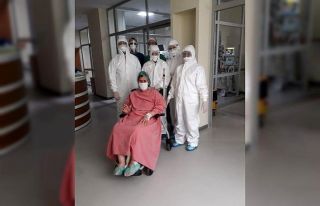 Çanakkale’de Covid-19’u yenen hasta yataklı...