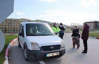 Çan’da köy minibüsü yolcularına 392 lira ceza...