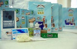 Çekmeköy’de maskeler evlere bırakılıyor