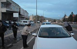Çermik Kaymakamı Demir uygulama noktalarını denetledi