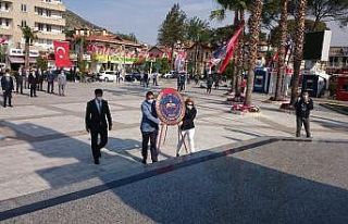 Çocuklar bayrama sesleriyle eşlik ettiler
