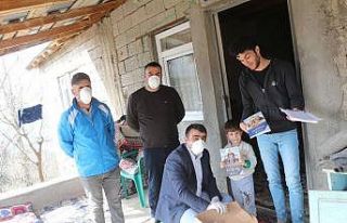 Çukurca Belediyesinden yardım dağıtımı