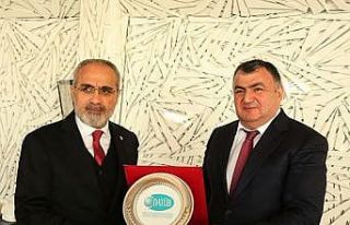 DATÜB Genel Başkanı Kassanov’dan “Milli Birlik...