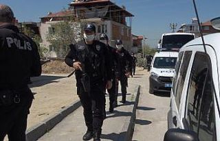 Denizli’de 2 gecedir kavga eden aileler arasındaki...