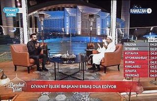 Diyanet İşleri Başkanı Erbaş, ilk sahurda Diyanet...