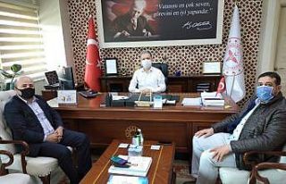 Düzce’de Memur-Sen’den sağlık çalışanlarına...