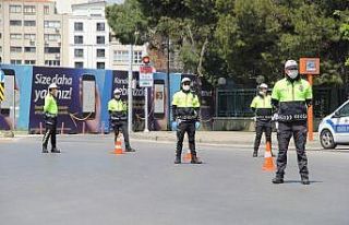 DÜZELTME: İzmir’de sokağa çıkma kısıtlamalarına...