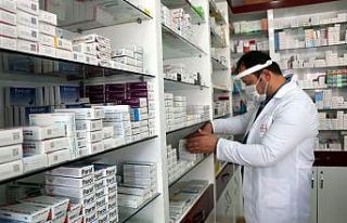 Eczacılar maske dağıtımına hazır