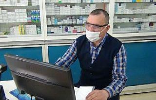 Eczanelere maskeler geldi, dağıtımlar başladı