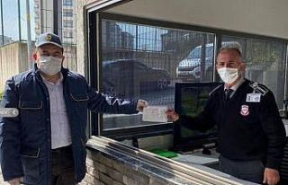 Eğitim Bir-Sen’den postacılara destek