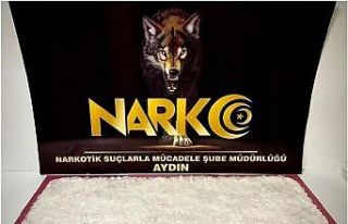 El çantasında 1 kilo 478 gram uyuşturucu ele geçirildi