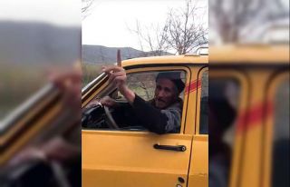 Elazığ’da yola çıkan 3 hanımlı Dilaver dede:...