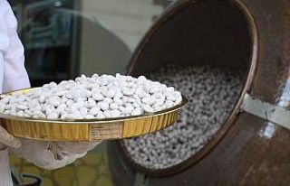 Elazığ’ın "Beyaz Altını" badem şekerinde...