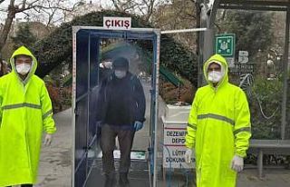 Erdek’te dezenfektan istasyonu kuruldu