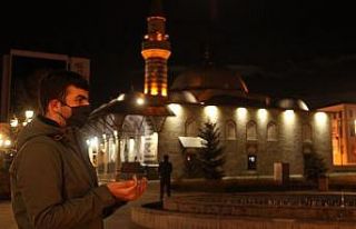 Erzurum’da Berat gecesi camilerden dualar yükseldi