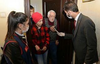 Erzurum’da maske dağıtımı başladı, 5 günde...