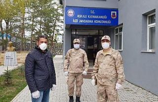 Erzurumlu çiftçi ’Biz Bize Yeteriz’ kampanyasına...