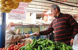 Esnaf Kefalet’ten manav esnafına maske ve eldiven...