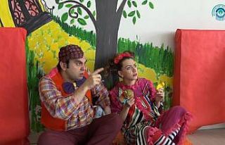 Evlerinden çıkamayan çocuklar için eğitici-öğretici...